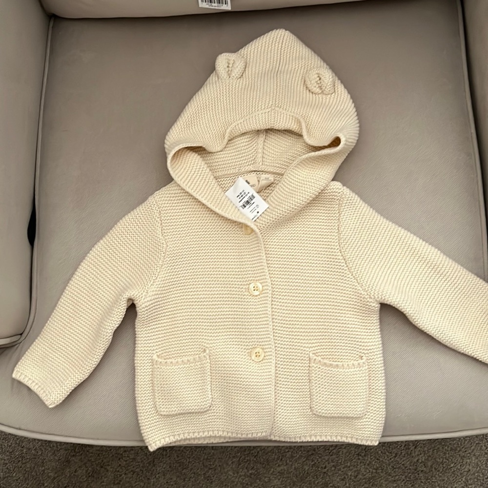 Baby Gap 6-12 months hooded knit sweater - cream/ tan color